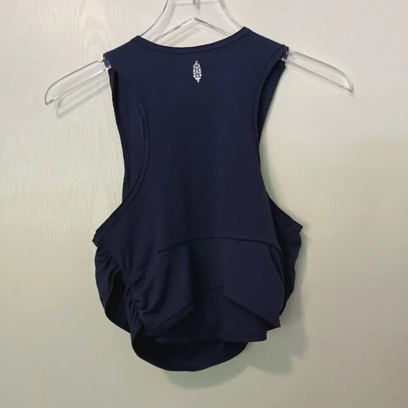 FREE PEOPLE X FP MOVEMENT Just my Type Top Navy‎ - Picture 3 of 7